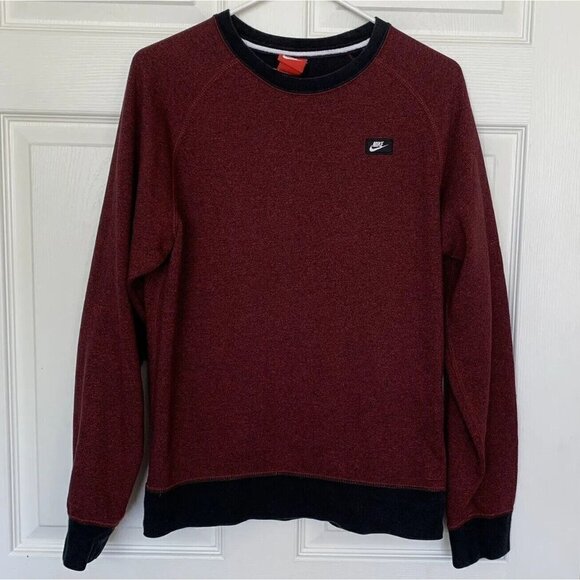 Vintage Nike Red Tag Crew Neck Sweater Men’s Small Burgundy Black Y2K Logo - Picture 1 of 10